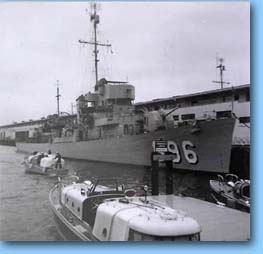 Photo of USS Spangler DE-696 in San Diego